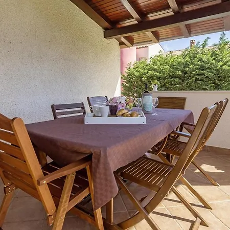 Villa Nada In Vinkuran à Pula Extérieur photo