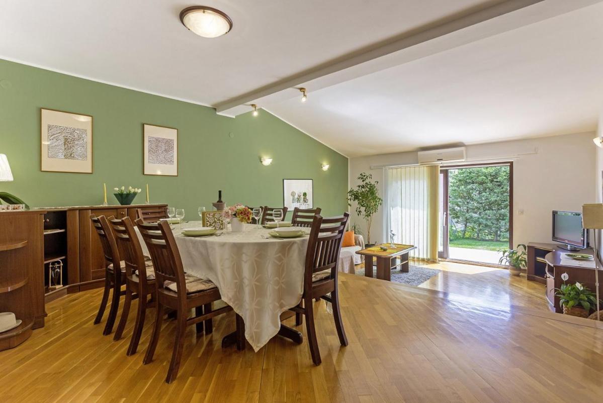 Ferienhaus Nada In Vinkuran *